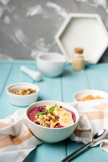 A grid-style image showcasing various balanced meals for athletes, including a breakfast bowl with granola and fruit, a salmon and avocado salad, a post-workout smoothie, and a chicken and vegetable stir-fry.