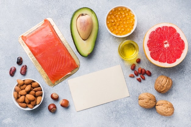 Vitamin B12 Deficiency: Risks and Dietary Strategies for Optimal Absorption